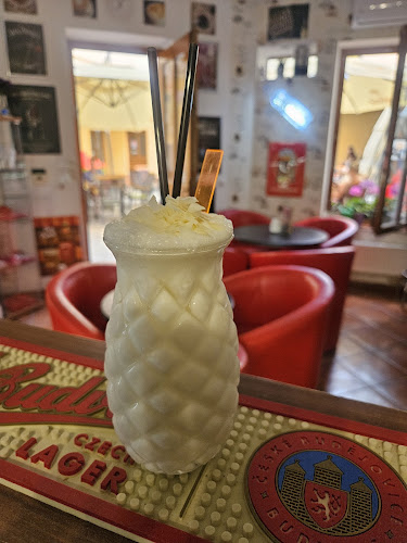 Doubless Café Bar - Gastronómia a pohostinstvo