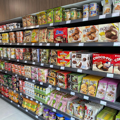 Anan Bistro & Grocery Store - Gastronómia a pohostinstvo