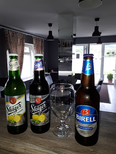 Comentarii opinii despre Kaviareň Fialka