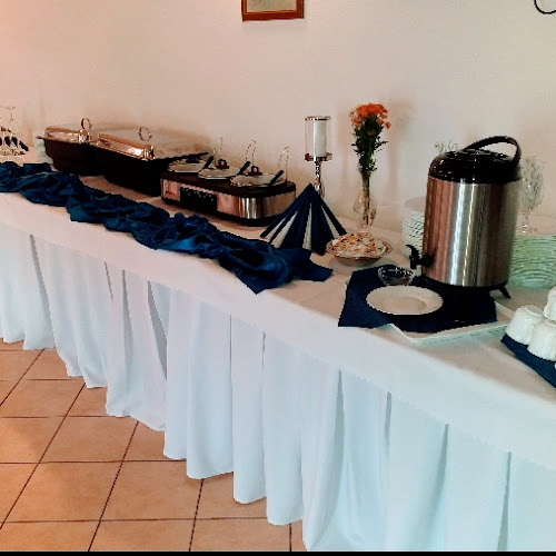 Božena Glodová, Penzion Ajka - Gastronómia a pohostinstvo