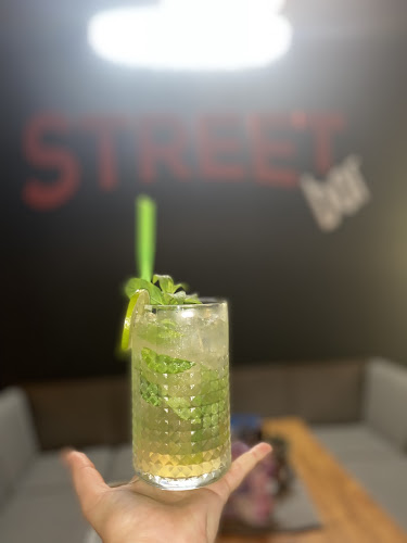 Comentarii opinii despre Street bar