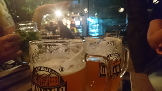 Kontajner na Riviére II - Gastronómia a pohostinstvo