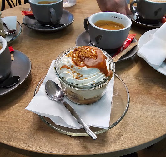 CUBE CAFÉ - Staré Mesto