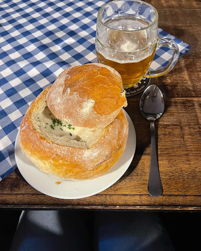 1. Slovak Pub - Gastronómia a pohostinstvo