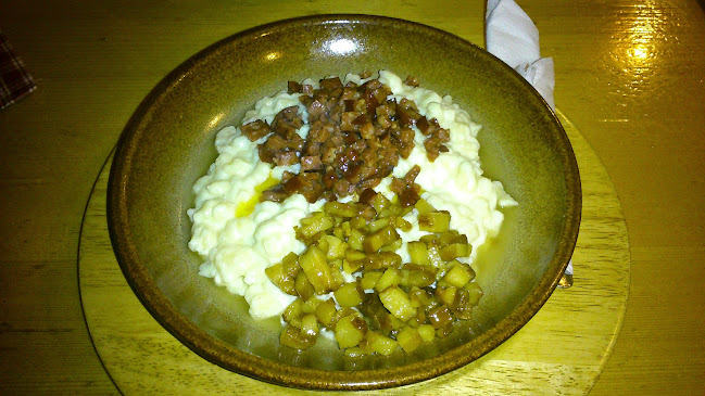 Opinii despre Motorest Pod lesíkom în Chminianska Nová Ves - Gastronómia a pohostinstvo