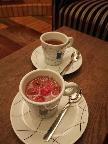 Divná Pani - Gastronómia a pohostinstvo