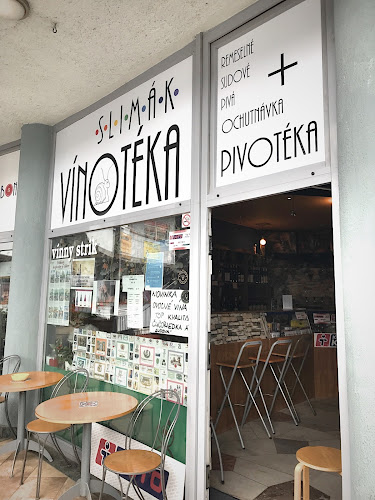 Vinotéka Slimák 1. poschodie OD Slimák - Bratislava
