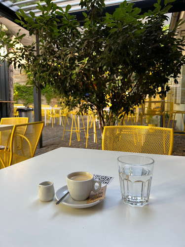 Street Food & Cafe Possonium - Bratislava