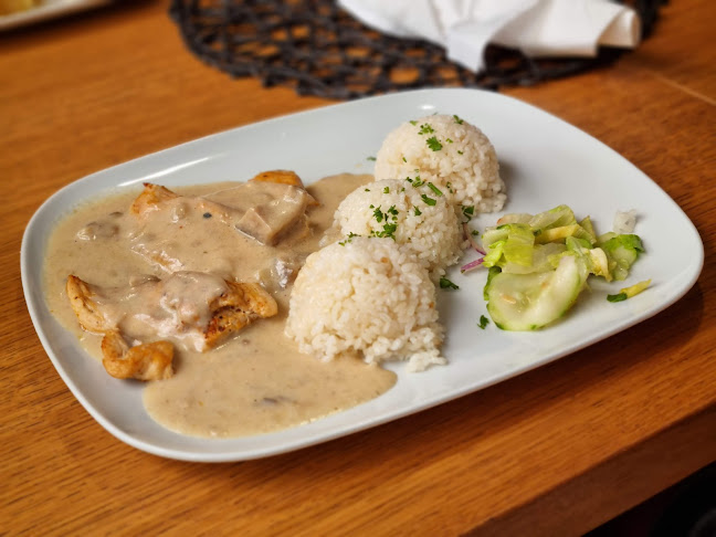 Reštaurácia P&E - Veľké Kostoľany