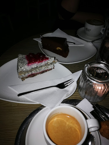 Hlavná 34, 917 01 Trnava