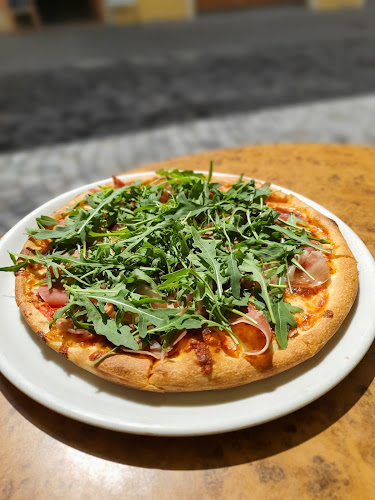 Comentarii opinii despre Pizzeria Castello