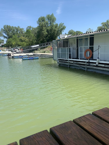 Reštaurácia MYB Club (U bosorky)