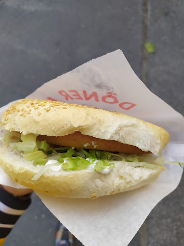 Comentarii opinii despre Dobrý kebab Vráble