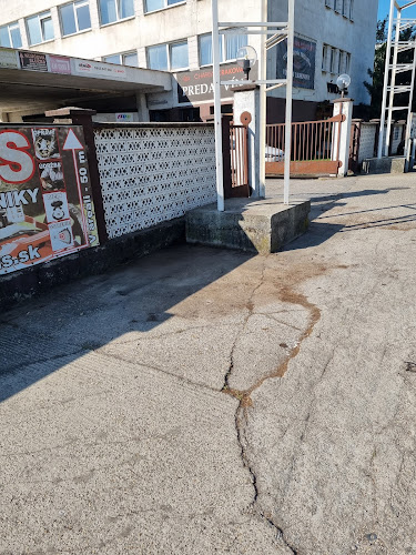 Víno Chateau Krakovany - Gastronómia a pohostinstvo