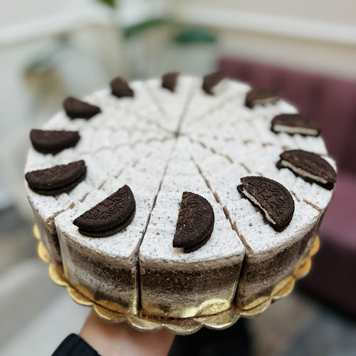 Sweet House CUKRÁREŇ & KAVIAREŇ - Poltár