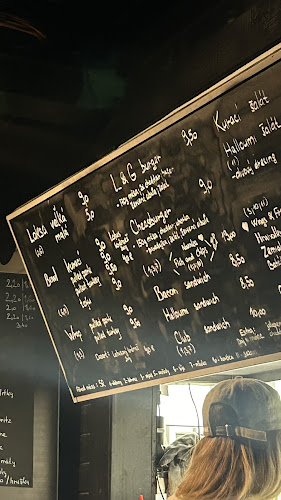 Opinii despre Laksa & Grill în Bratislava - Gastronómia a pohostinstvo