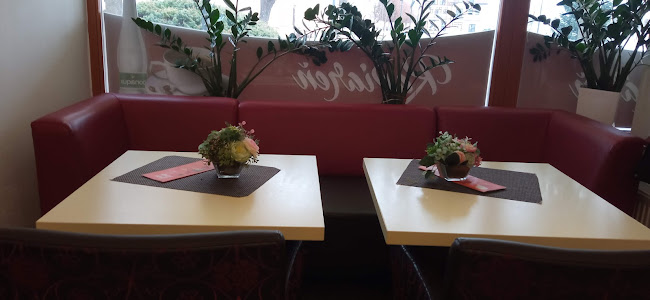 Simmetria Cukráreň - Gastronómia a pohostinstvo