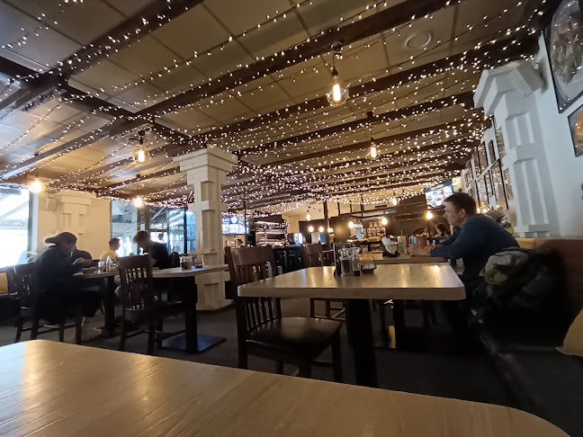 Familiya - vaša rodinná reštaurácia - Gastronómia a pohostinstvo