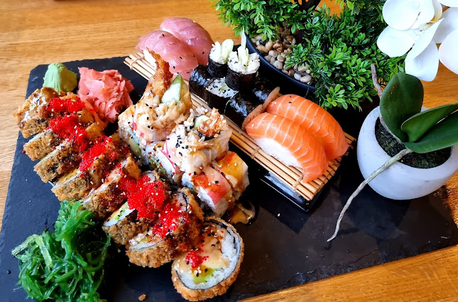 Comentarii opinii despre Mango reštaurácia, sushi & bar