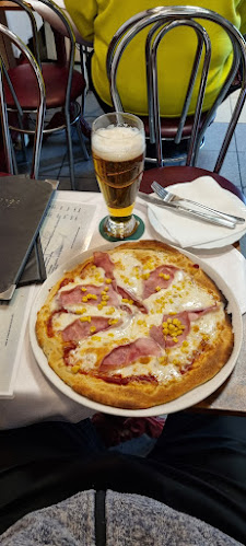 Pizza Pressburg - Gastronómia a pohostinstvo