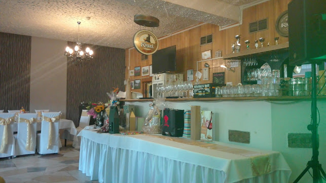 Domino - Gastronómia a pohostinstvo