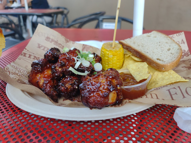 Mufuza Pub - Gastronómia a pohostinstvo