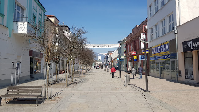 Comentarii opinii despre CARLO