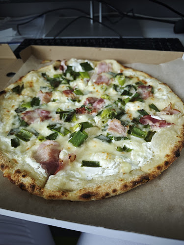 Opinii despre Olympia Pizzeria în Sídlisko Ťahanovce - Gastronómia a pohostinstvo