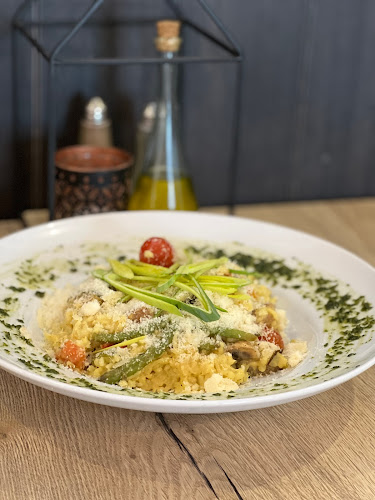 Comentarii opinii despre Ferdinand Pub & Restaurant