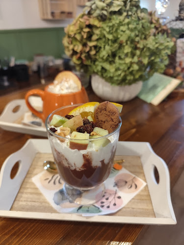 Rustic Garden Coffee -Gúta - Gastronómia a pohostinstvo