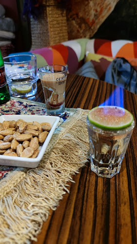 Waikiki coffee&cocktail