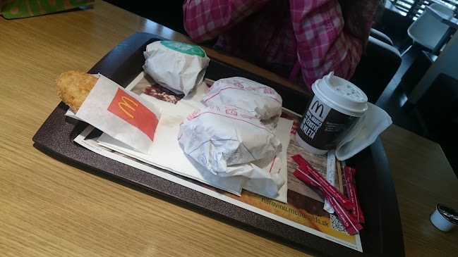 McDonald's - Gastronómia a pohostinstvo