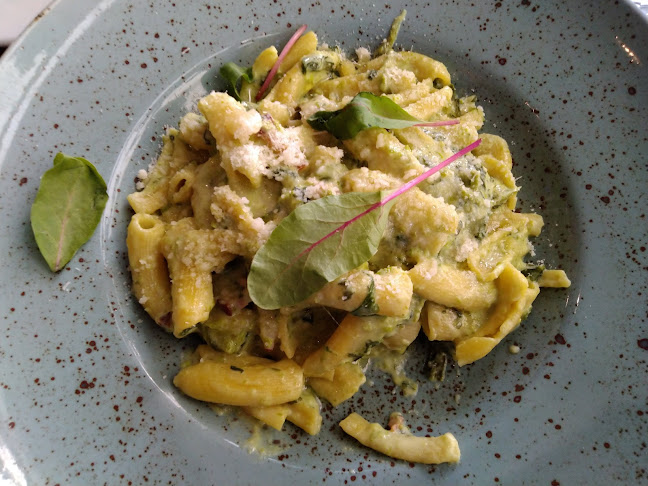 LH Point - Restaurant - Liptovský Hrádok