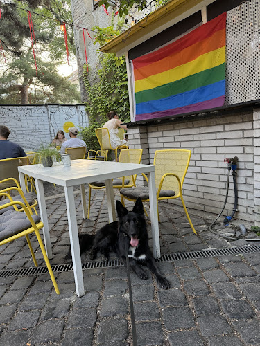 Comentarii opinii despre Street Food & Cafe Possonium