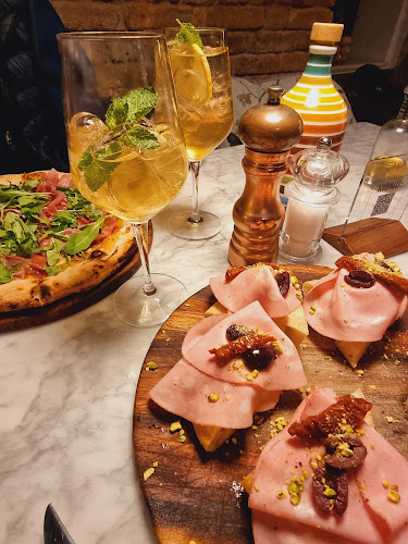 Ventúrska 256/12, 811 01 Bratislava