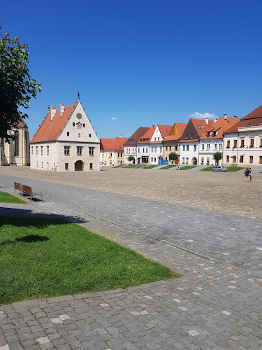 Radničné námestie 32/32, 085 01 Bardejov