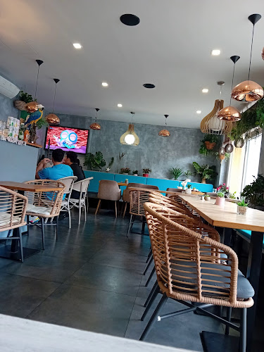 White Rabbit Noodle Bar & Sushi - Petržalka