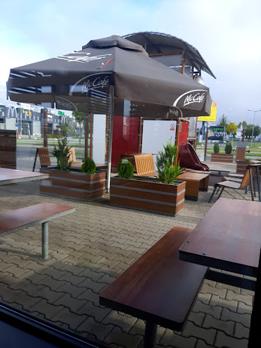 McDonald's - Gastronómia a pohostinstvo