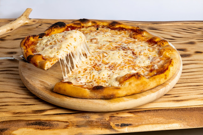 Opinii despre Pizza Snack în Púchov - Gastronómia a pohostinstvo