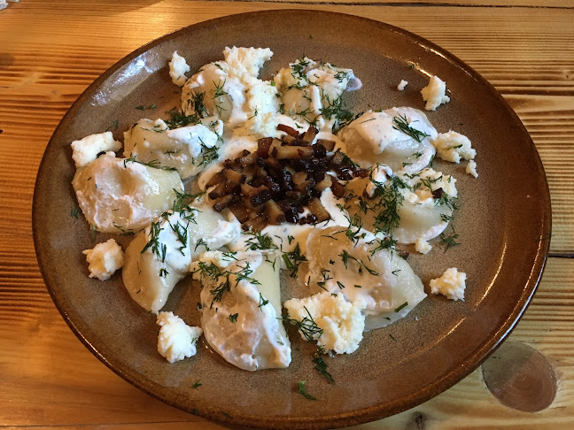 Koliba Bešeňovka - Gastronómia a pohostinstvo