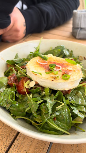 Comentarii opinii despre MINT Pradiareň