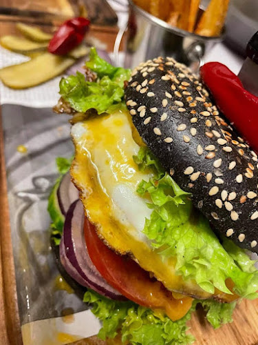 Opinii despre pizza corona în Banská Bystrica - Gastronómia a pohostinstvo