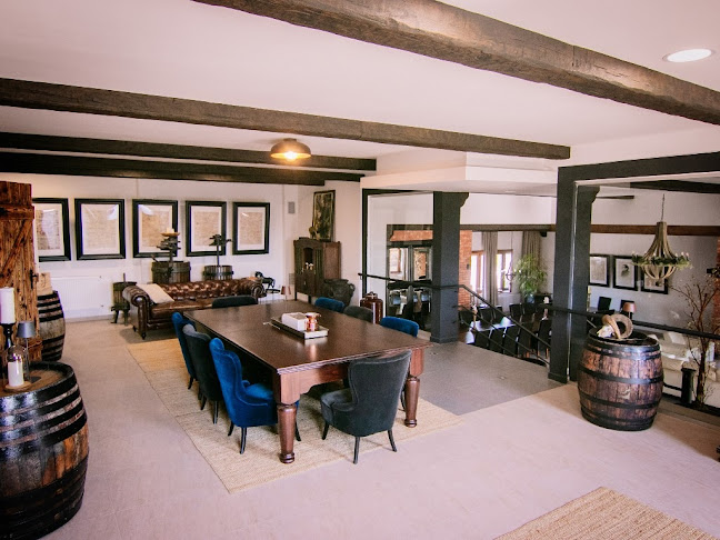 LaReunion • Zemiansky dvor - Gastronómia a pohostinstvo