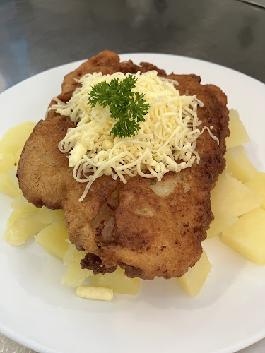 Opinii despre Bistro 72' în Považská Bystrica - Gastronómia a pohostinstvo