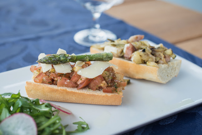 Comentarii opinii despre RESTAURANT Facility System Hub