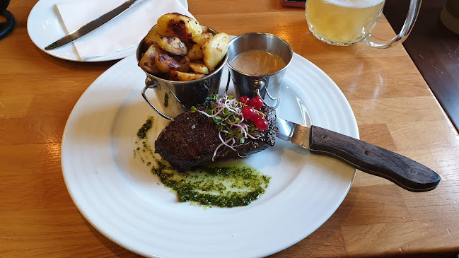 RESTAURANT & PIZZERIA TAVERNA