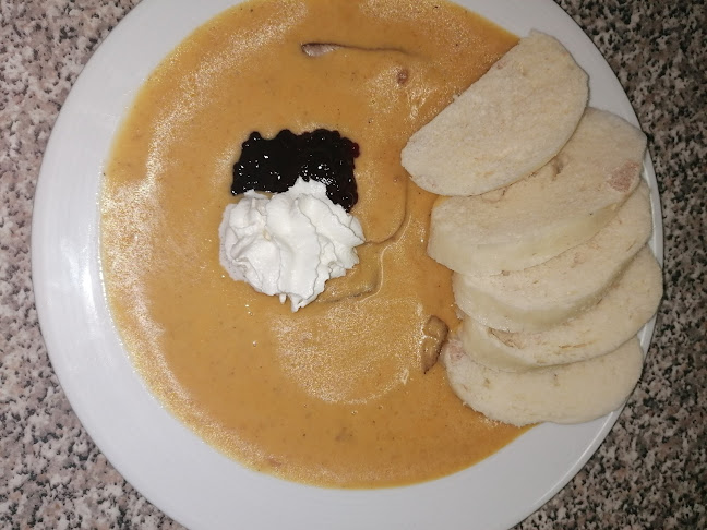 Comentarii opinii despre Jeleň