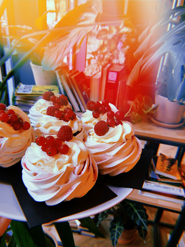 Opinii despre Ost block în Bratislava - Gastronómia a pohostinstvo