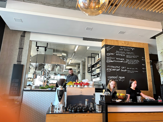 Opinii despre Sushi YA food atelier în Rovinka - Gastronómia a pohostinstvo