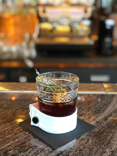 TATRALINE BAR & COFFEE - Gastronómia a pohostinstvo